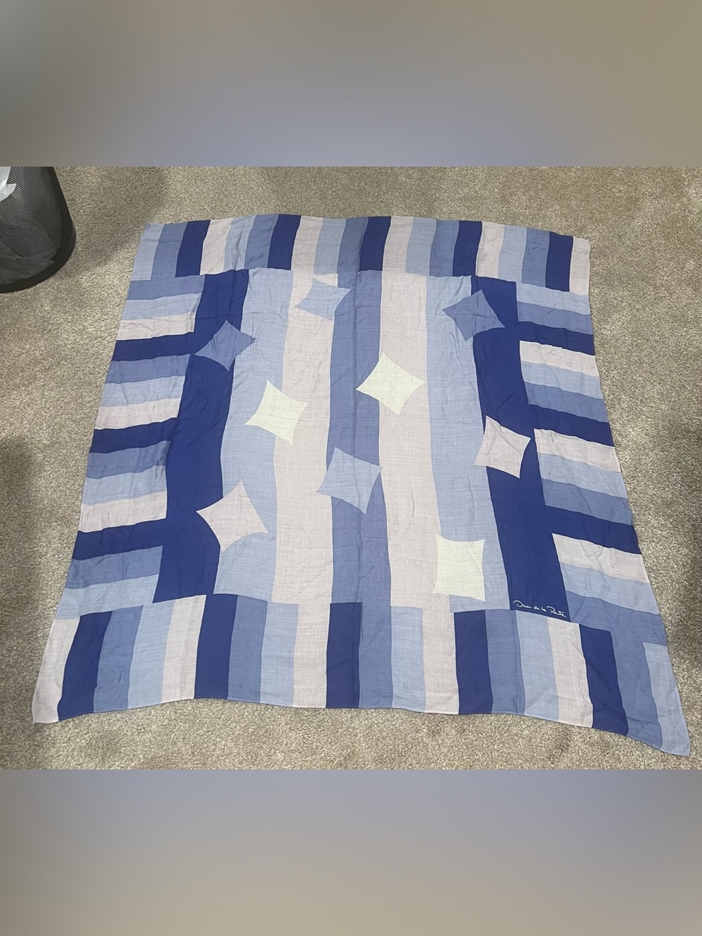 Vintage Geometric Oscar de La Renta Accessory Street Scarf